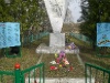 За братской могилой в д. Турово ухаживает Новолотошинское по.jpg
